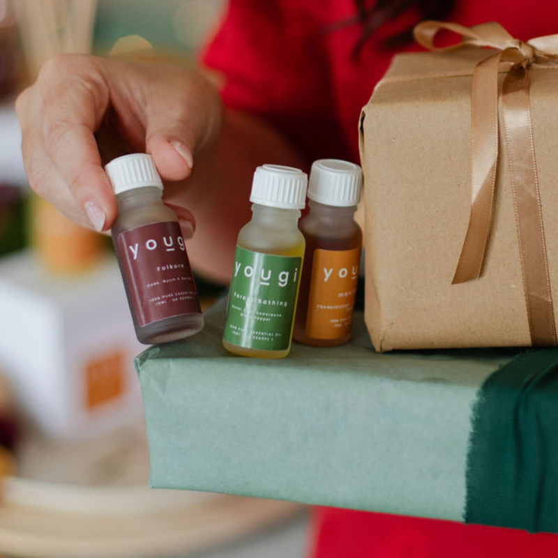 Ten calming essential oils to soothe the nerves.